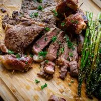 Cooking steak in oven with foil