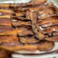 Crispy bacon in oven