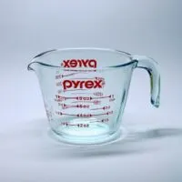 Glass pyrex in the oven